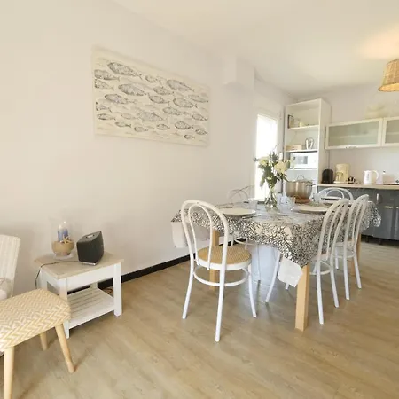 Grande Maison Pour 10 Proche De La Saint-Gilles-Croix-de-Vie