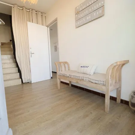 Grande Maison Pour 10 Proche De La