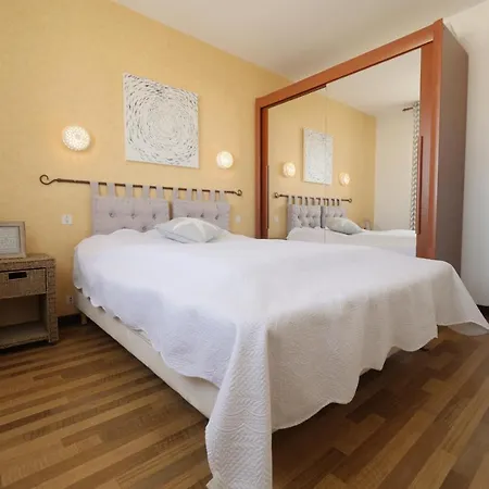 Grande Maison Pour 10 Proche De La Saint-Gilles-Croix-de-Vie