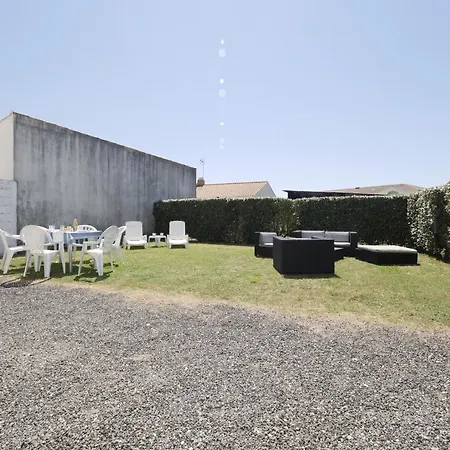 Grande Maison Pour 10 Proche De La